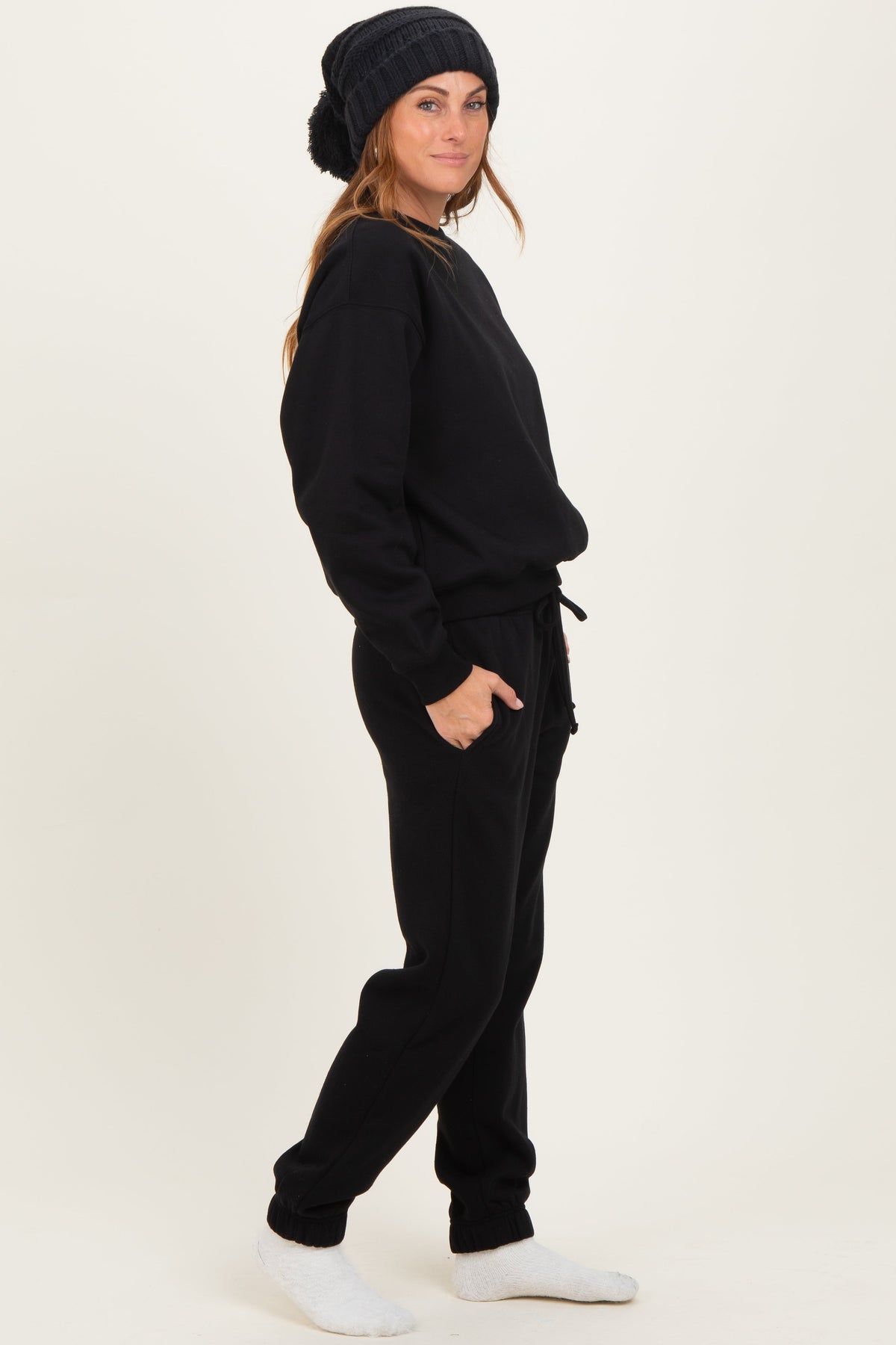 Samantha Black Fleece Cozy Long Sleeve Pullover & Jogger Set