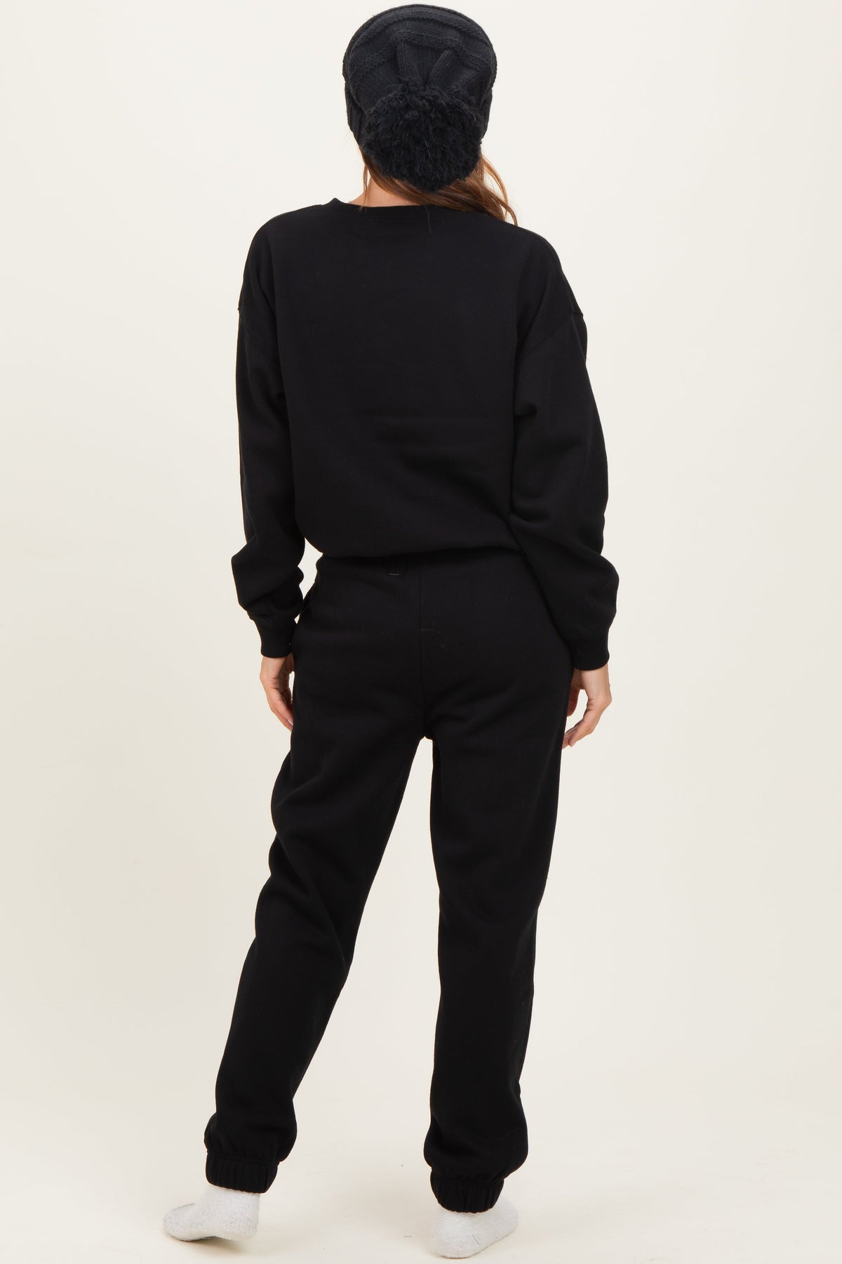 Samantha Black Fleece Cozy Long Sleeve Pullover & Jogger Set
