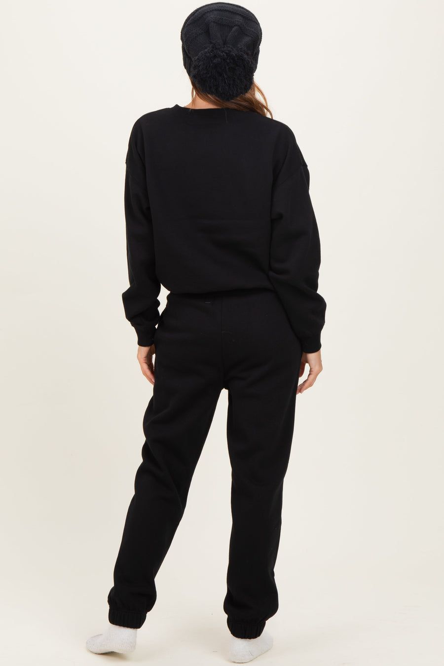 Samantha Black Fleece Cozy Long Sleeve Pullover & Jogger Set