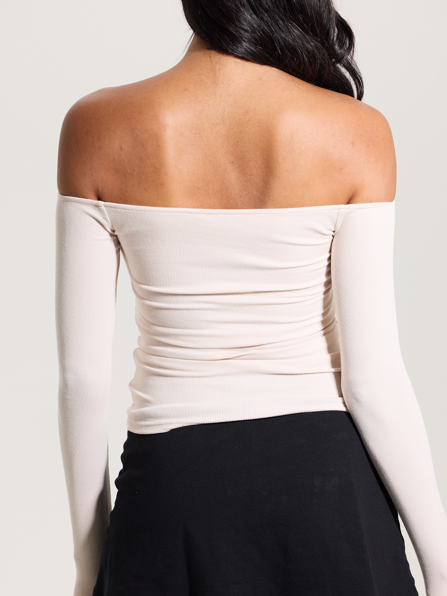 Black Ribbed Off-The-Shoulder Brami Top with Medium Support