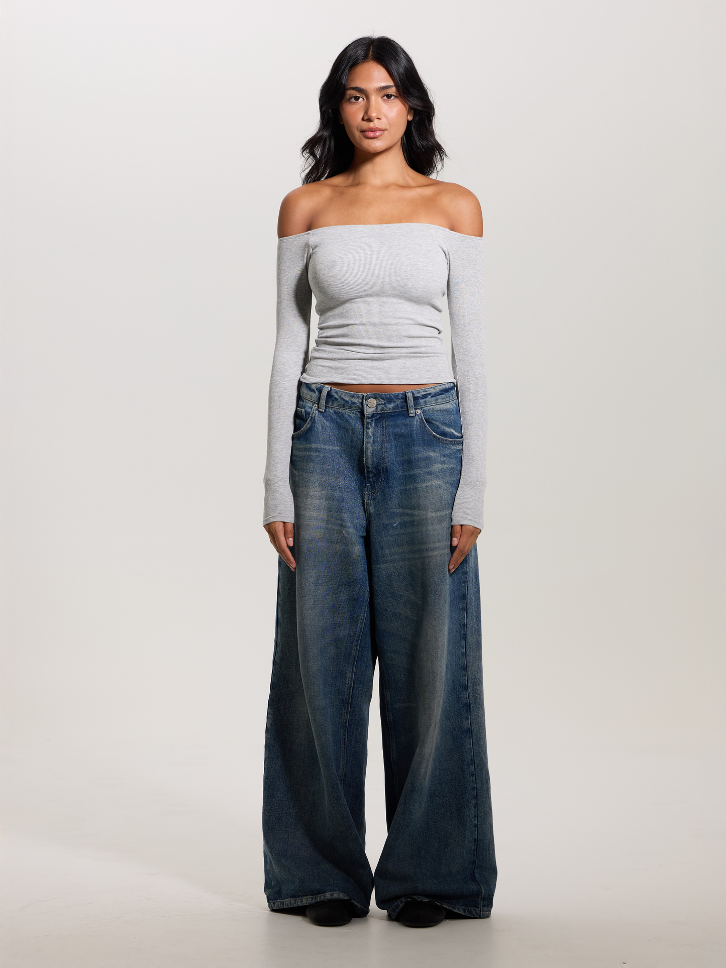 Black Ribbed Off-The-Shoulder Brami Top with Medium Support