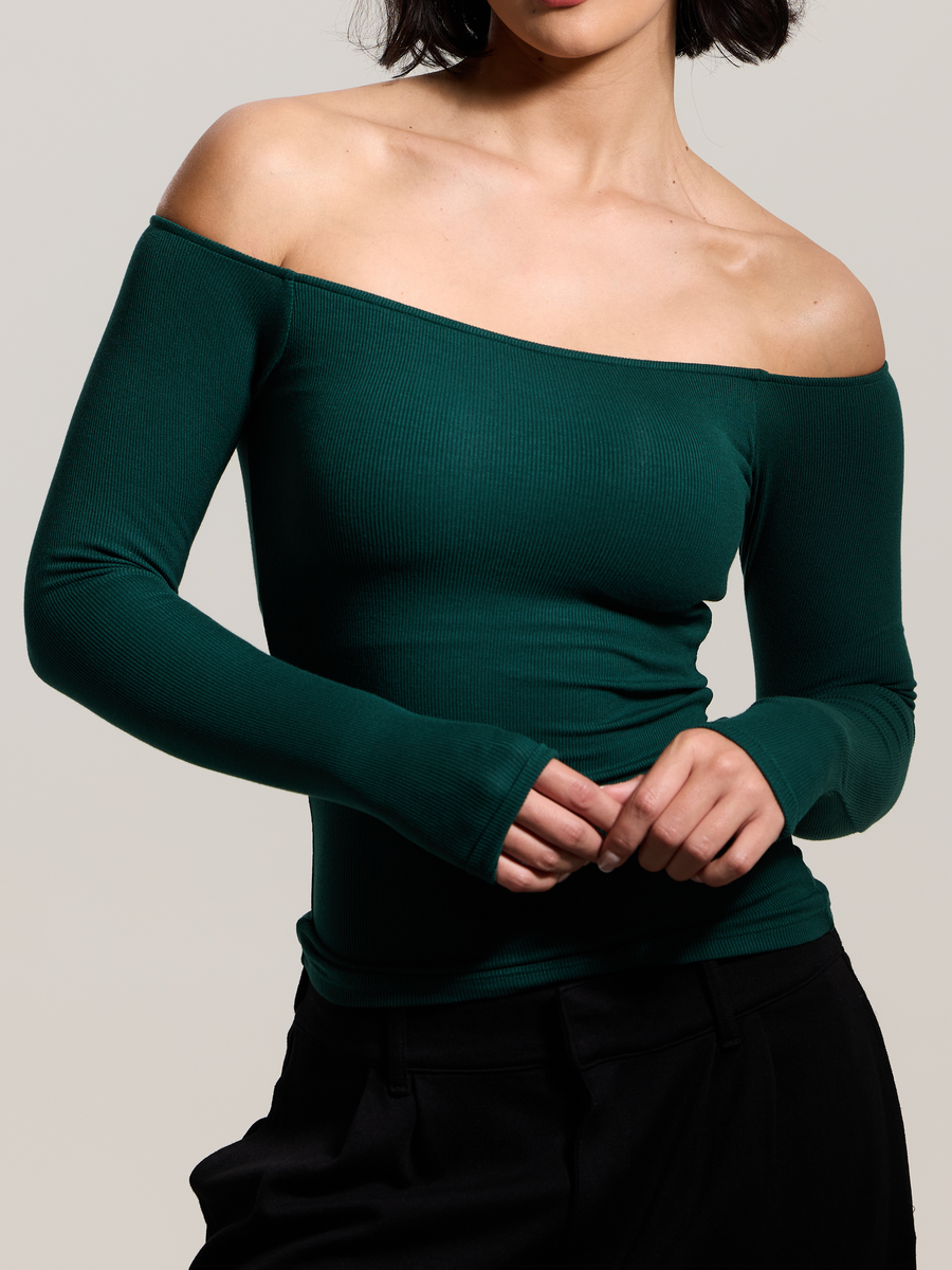 Black Ribbed Off-The-Shoulder Brami Top with Medium Support