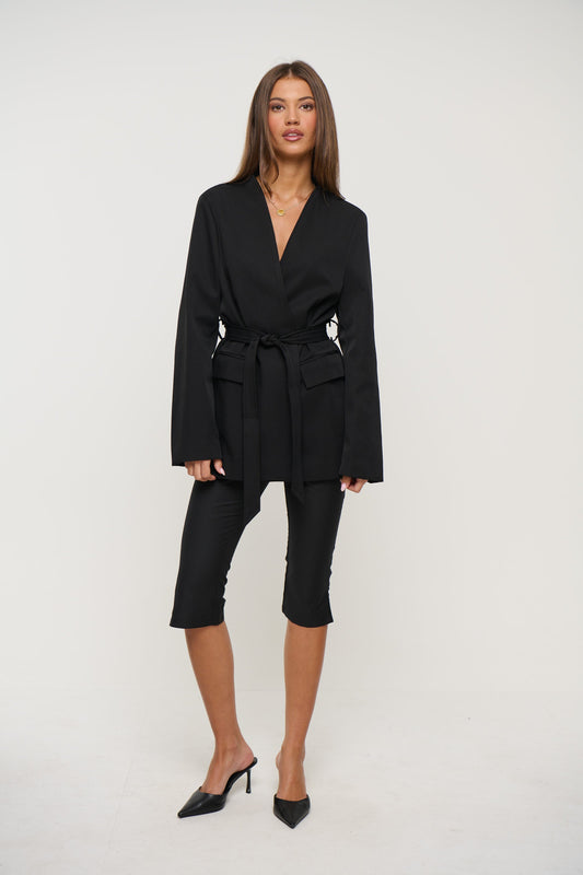 Alysha Black Collarless Waist-Belt Blazer