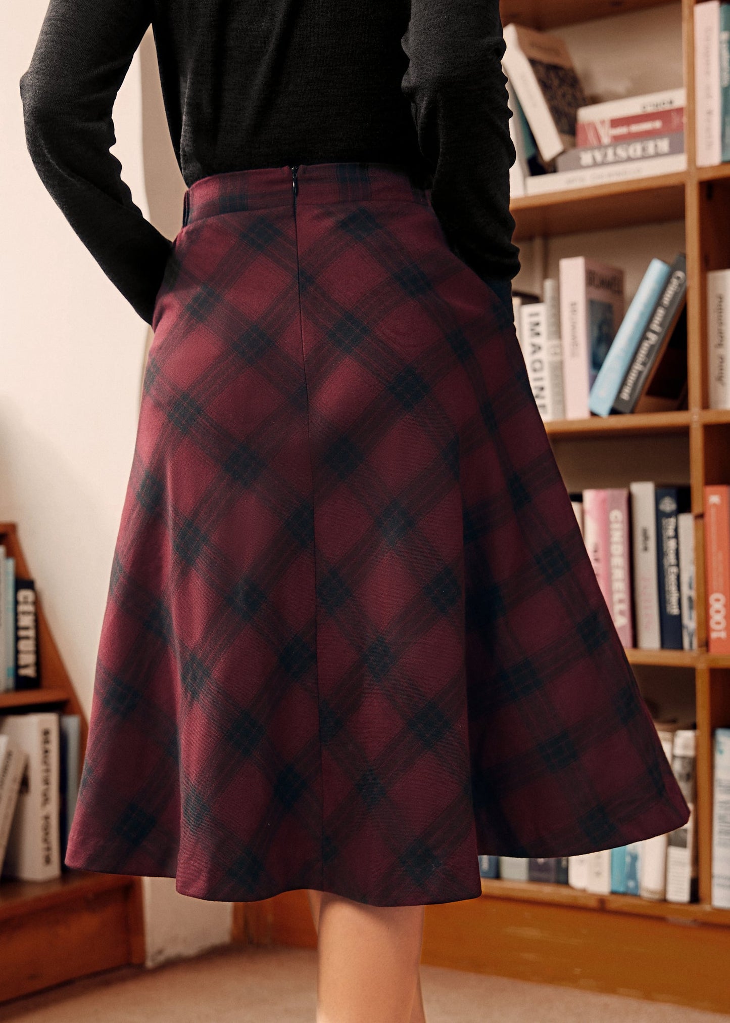 Golden Hour Plaid Cotton Midi Skirt with Elastic Waist and Pockets