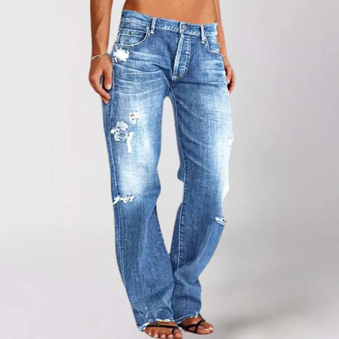 Carol Wide Leg Relaxed Denim Jeans in Dark Blue - front view