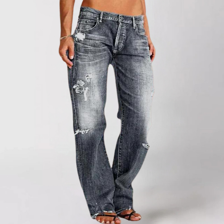 Luvrefashion | Carol Wide Leg Relaxed Denim Jeans in Dark Blue - detail view