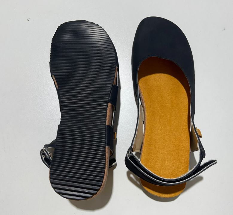 Donna Chic and Comfortable Summer Footwear in Blue - side view