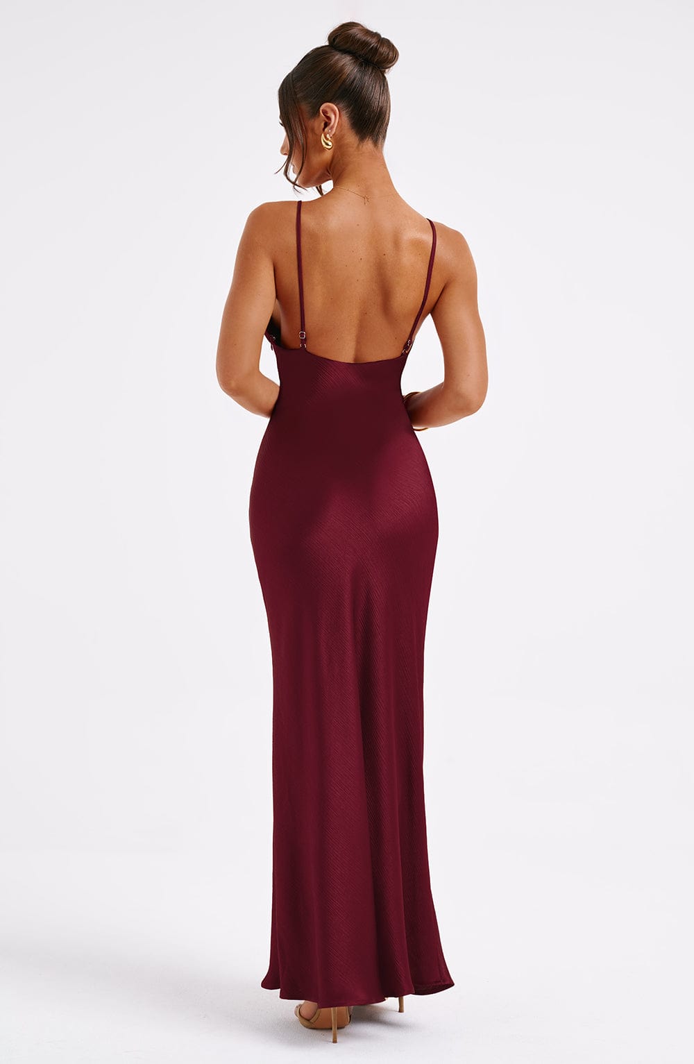 Luvrefashion | Anja Burgundy Maxi Dress in XS - detail view