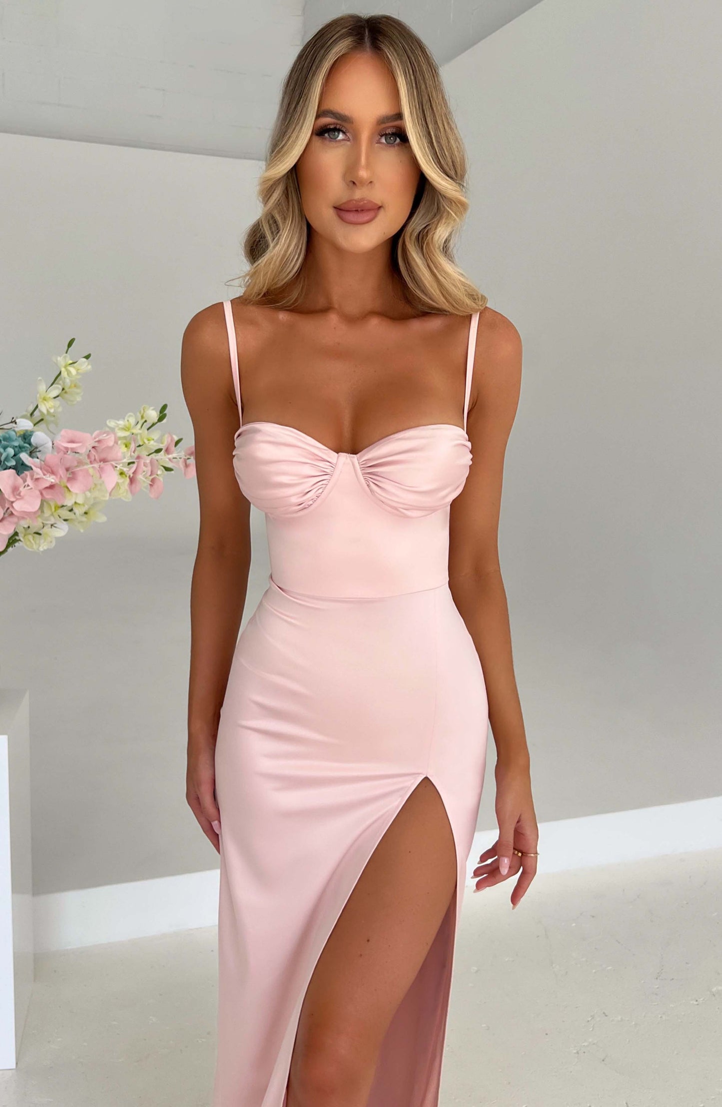 Luvrefashion | Blush Alora Maxi Dress in XS - side view