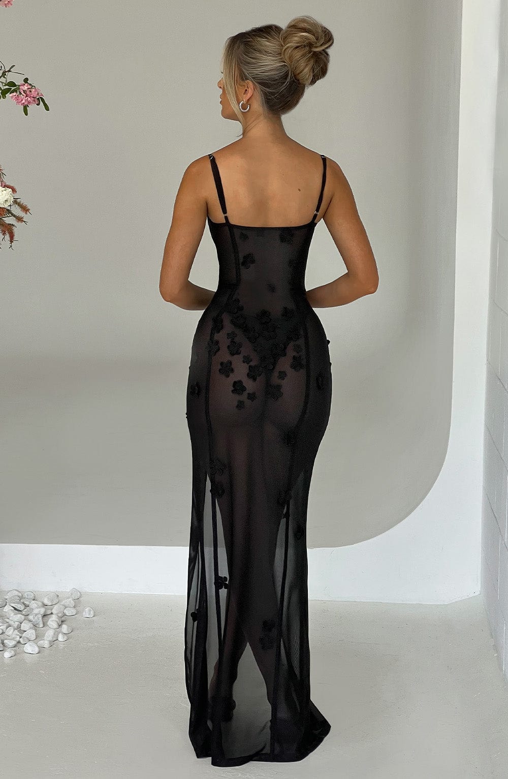 Luvrefashion | Dalary Black Maxi Dress in XS - side view