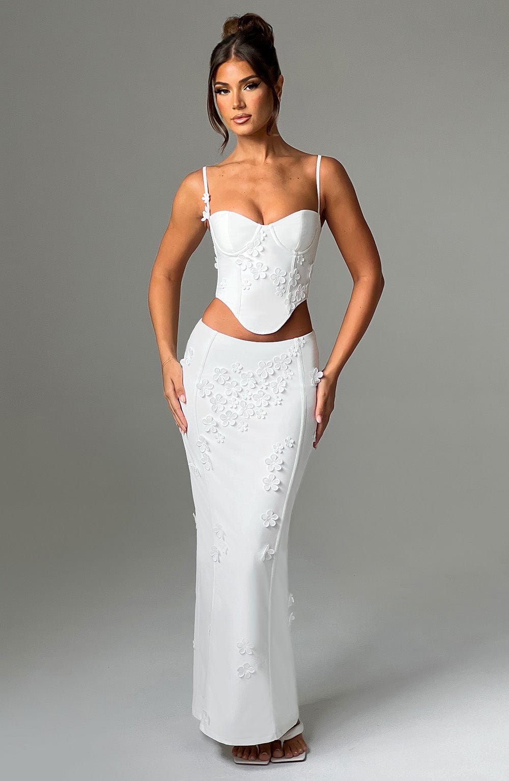 Luvrefashion | Dalary White Maxi Skirt in XS - front view