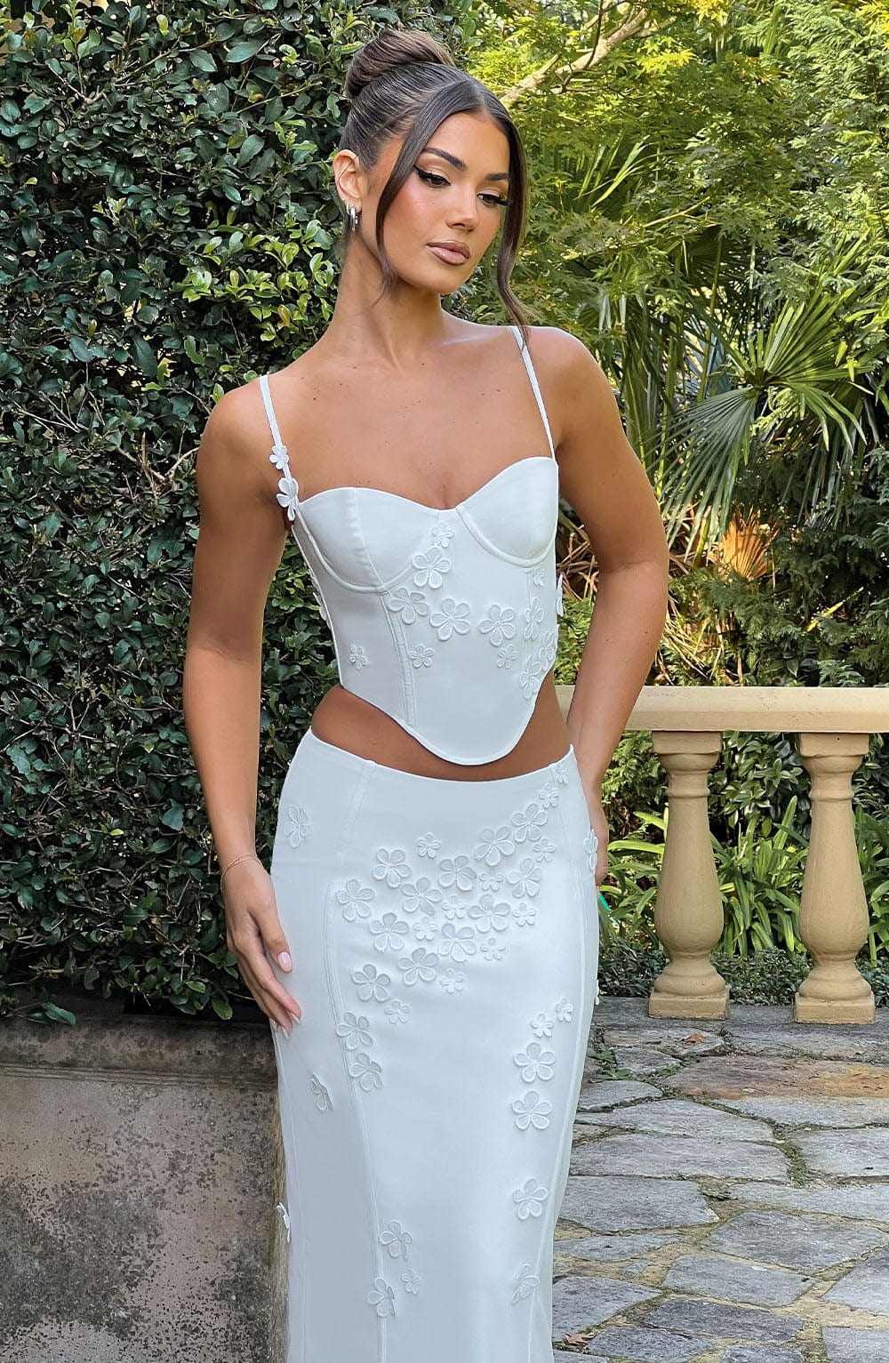 Luvrefashion | Dalary White Maxi Skirt in XS - back view