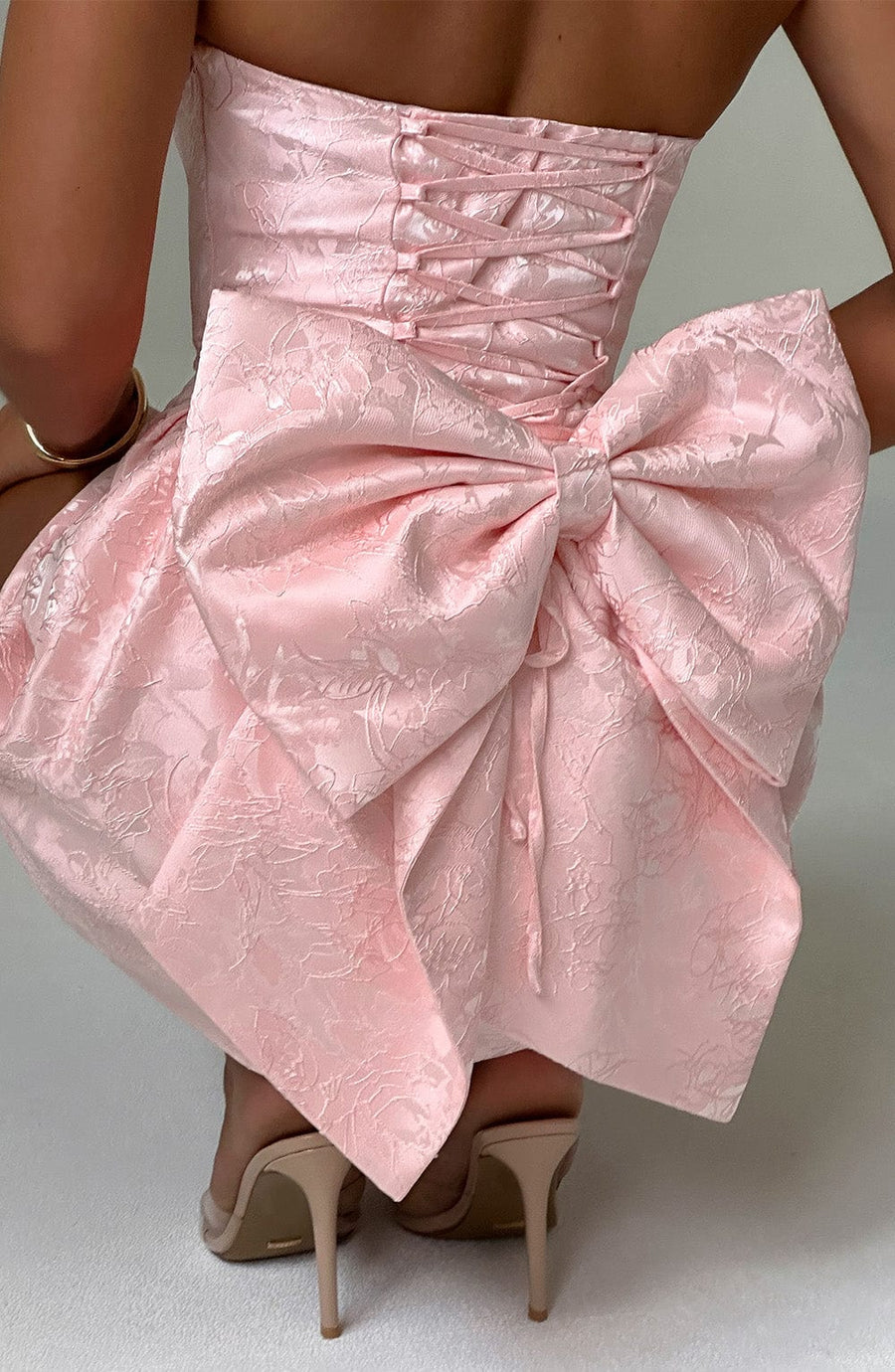 Luvrefashion | Elenora Blush Mini Dress in XS - styled look