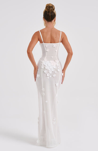 Luvrefashion | Ivory Dalary Maxi Dress in XS - styled look