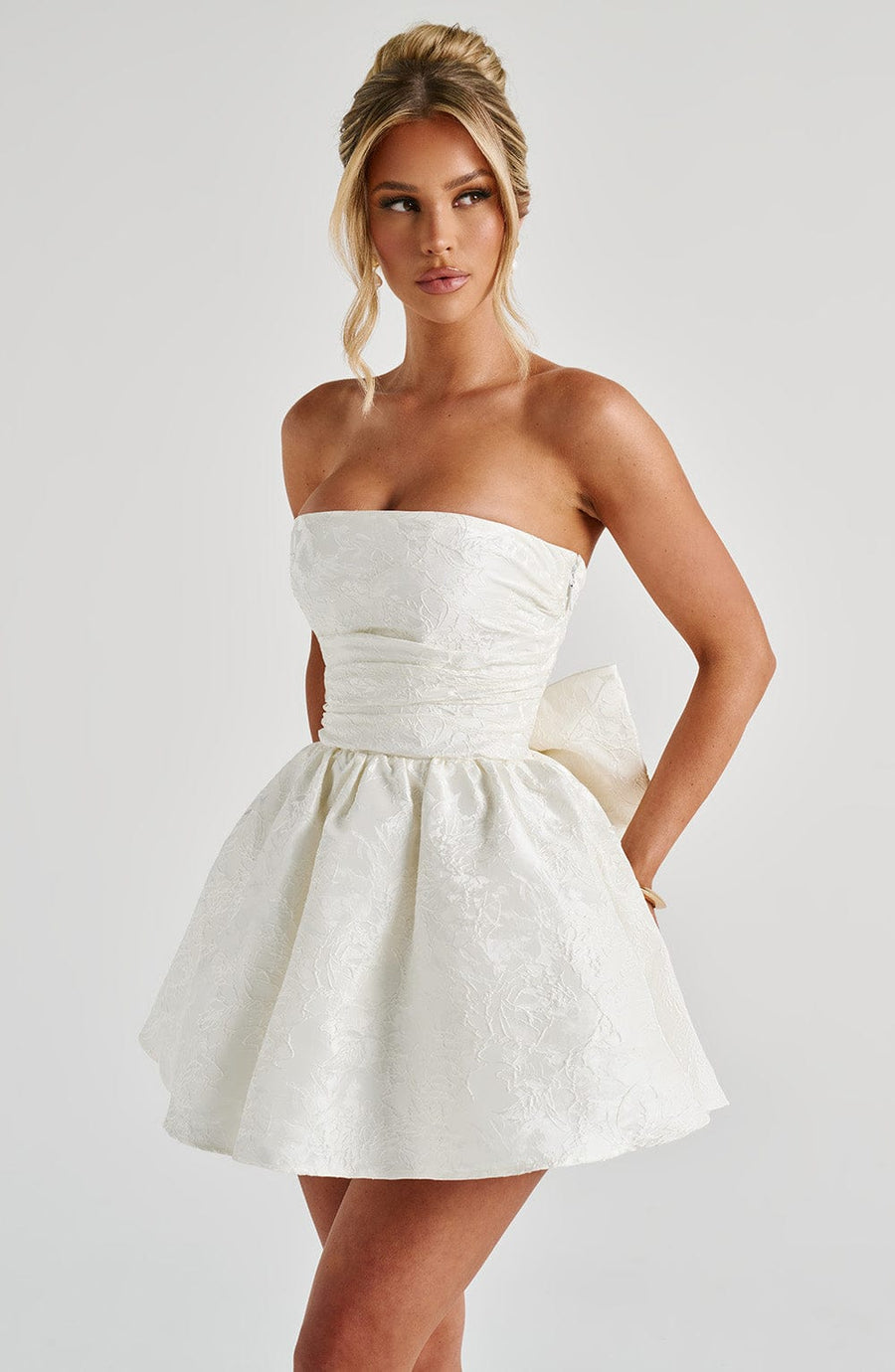 Luvrefashion | Ivory Salome Mini Dress in XS - styled look