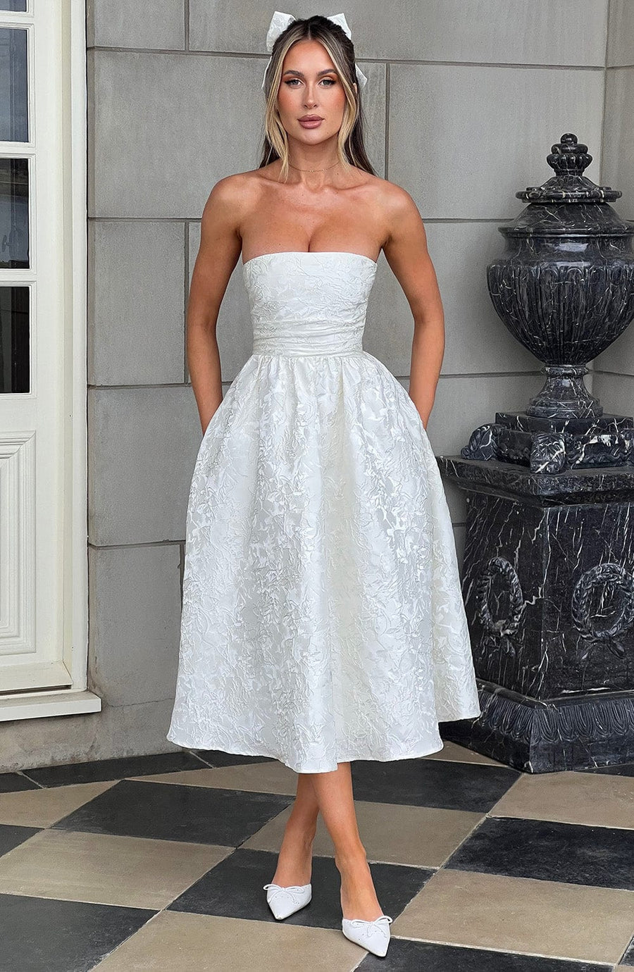 Luvrefashion | Ivory Saoirse Midi Dress in XS - back view