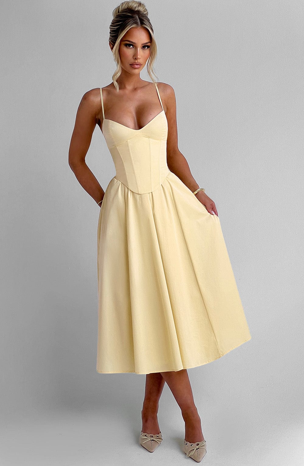 Luvrefashion | Mariella Lemon Midi Dress in XS - back view