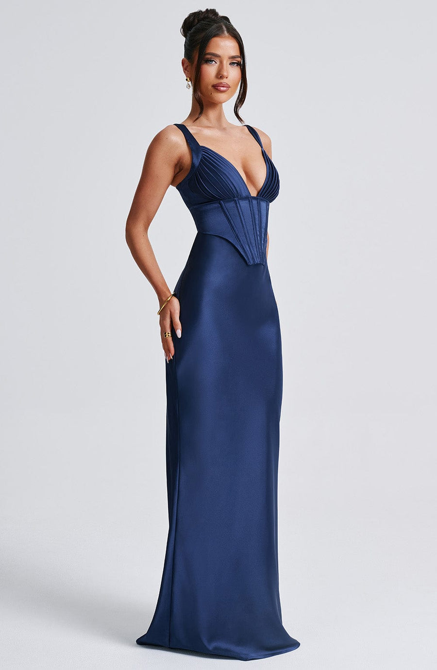 Luvrefashion | Shae Navy Maxi Dress in XS - styled look