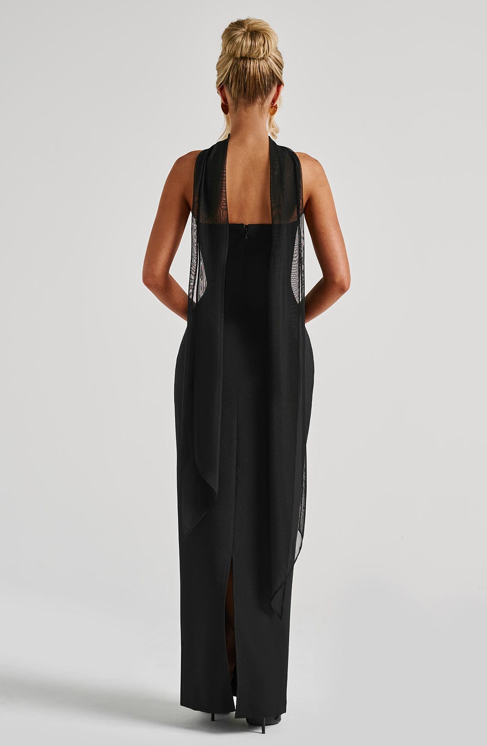 Luvrefashion | Yulia Black Maxi Dress in XS - back view
