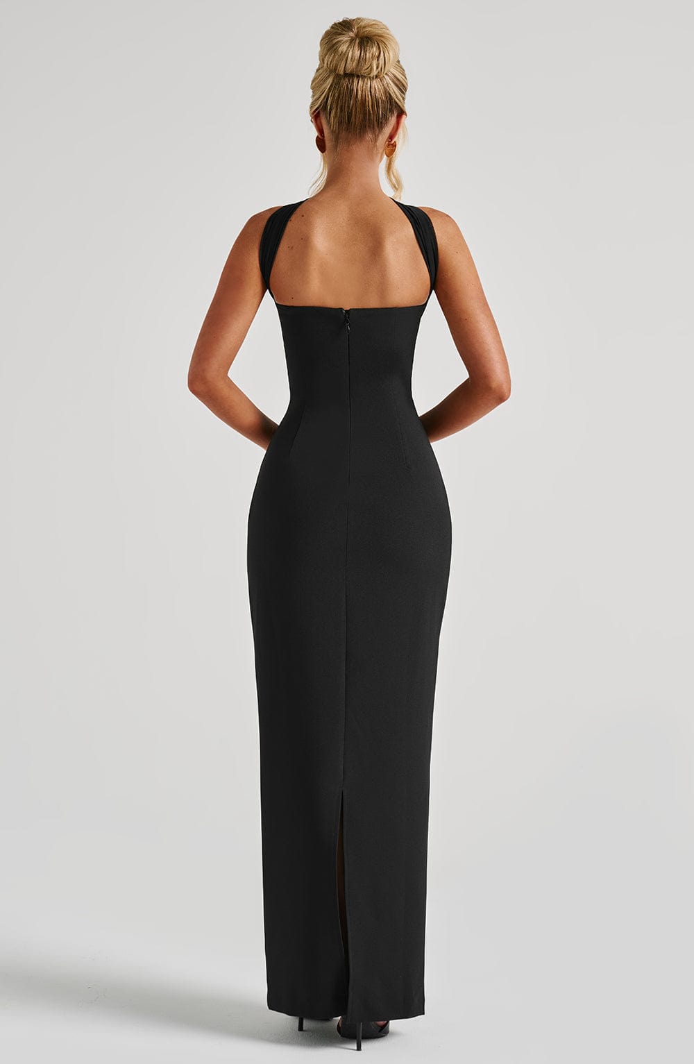 Luvrefashion | Yulia Black Maxi Dress in XS - detail view