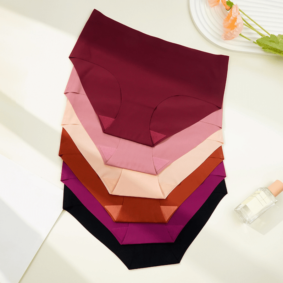 Breathable Seamless Mid-Waist Women's Underwear - High Stretch Fit