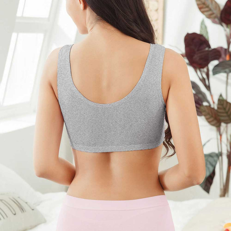 Breathable Moisture-Wicking Sports Bra for Active Women