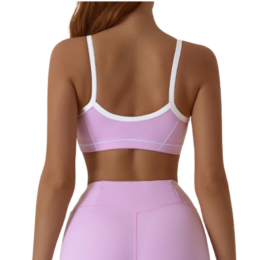 Magic Scoop Neck Padded Wire-Free Sports Bra