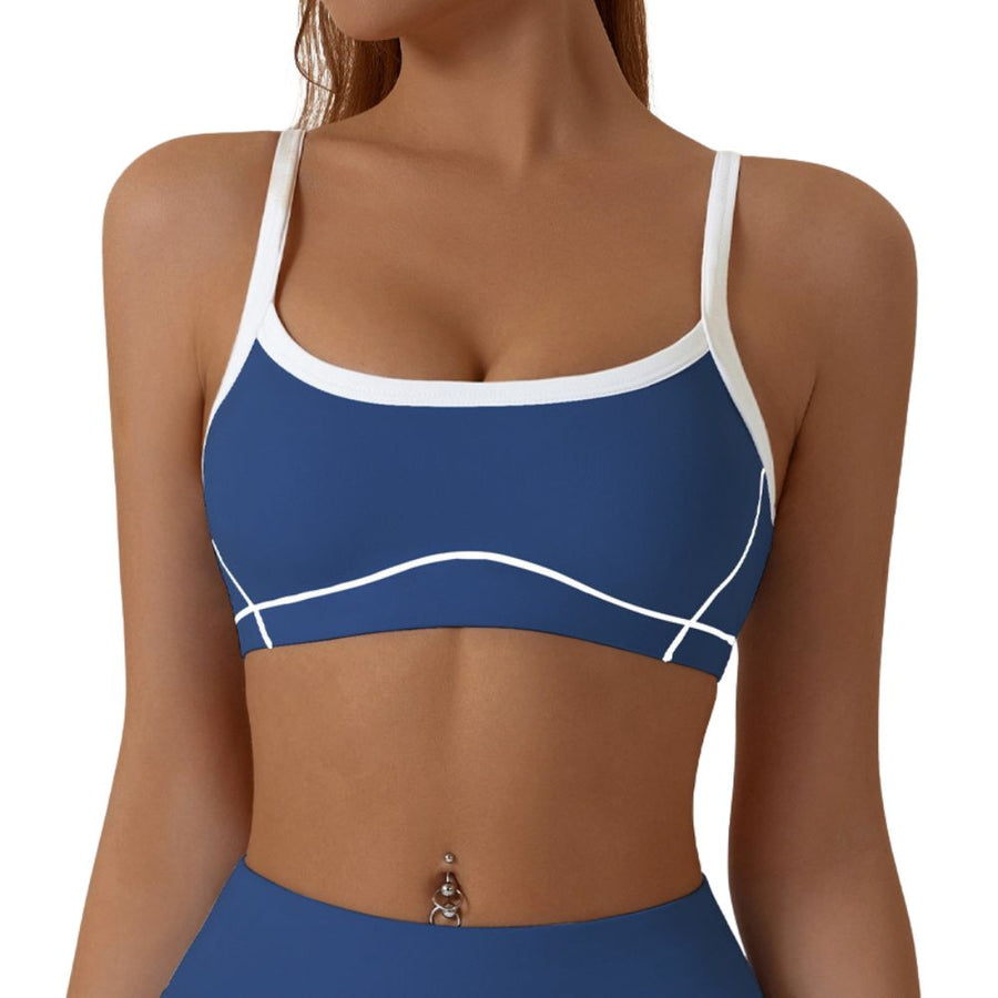 Magic Scoop Neck Padded Wire-Free Sports Bra
