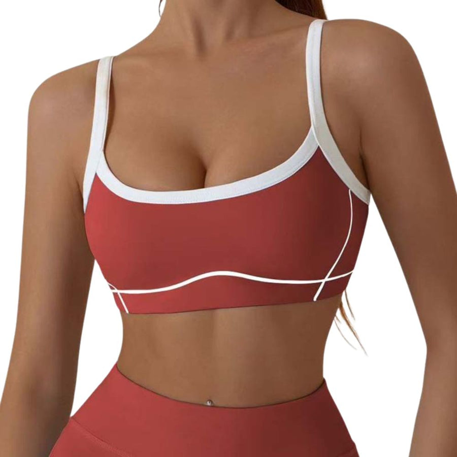 Magic Scoop Neck Padded Wire-Free Sports Bra