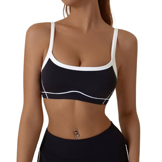 Magic Scoop Neck Padded Wire-Free Sports Bra