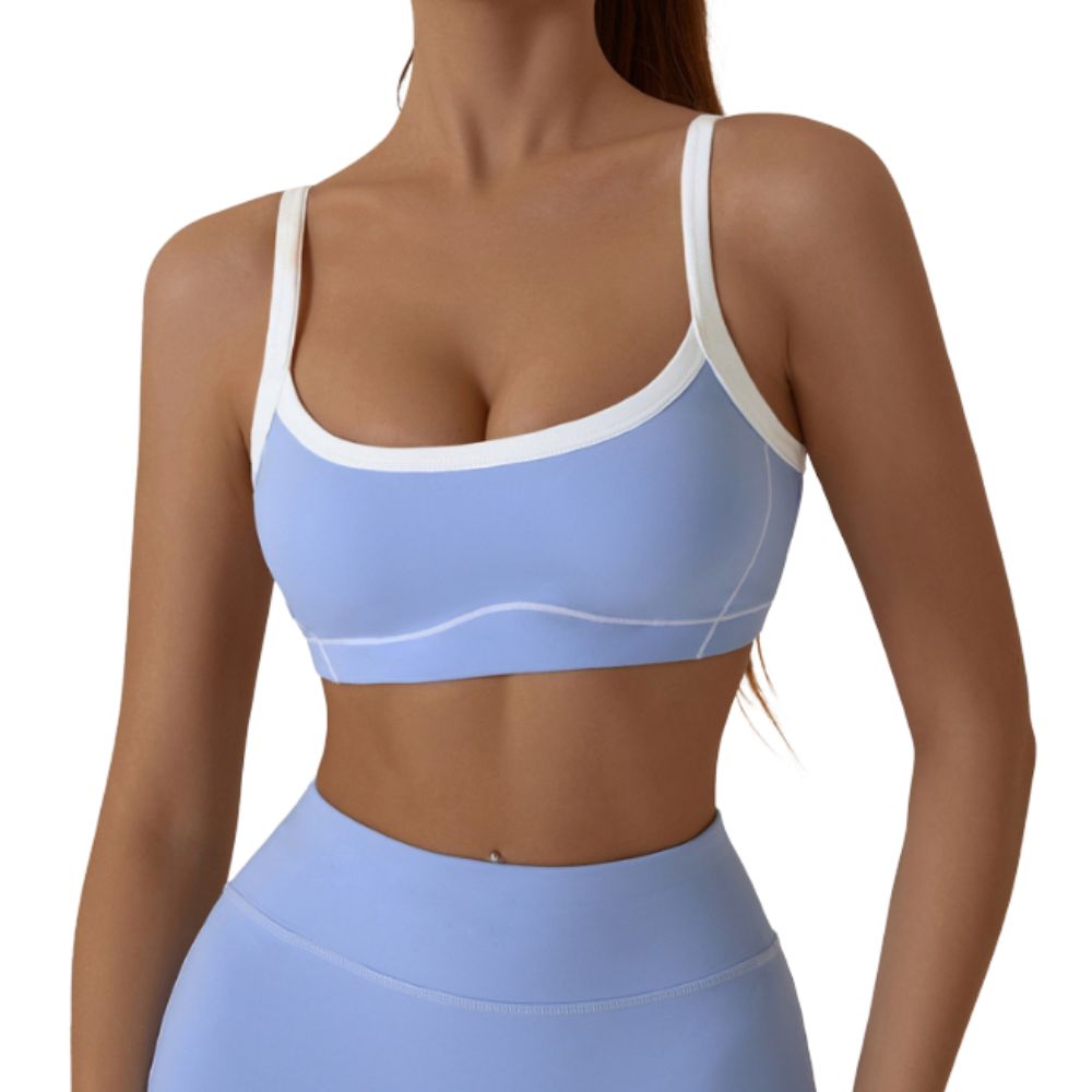 Magic Scoop Neck Padded Wire-Free Sports Bra