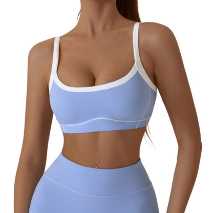 Magic Scoop Neck Padded Wire-Free Sports Bra