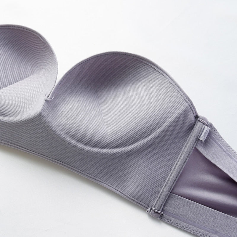 CloudSoft Front-Buckle Strapless Bra with Non-Slip Design