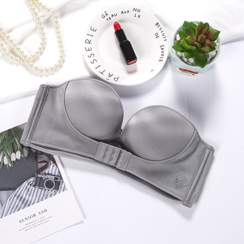 CloudSoft Front-Buckle Strapless Bra with Non-Slip Design