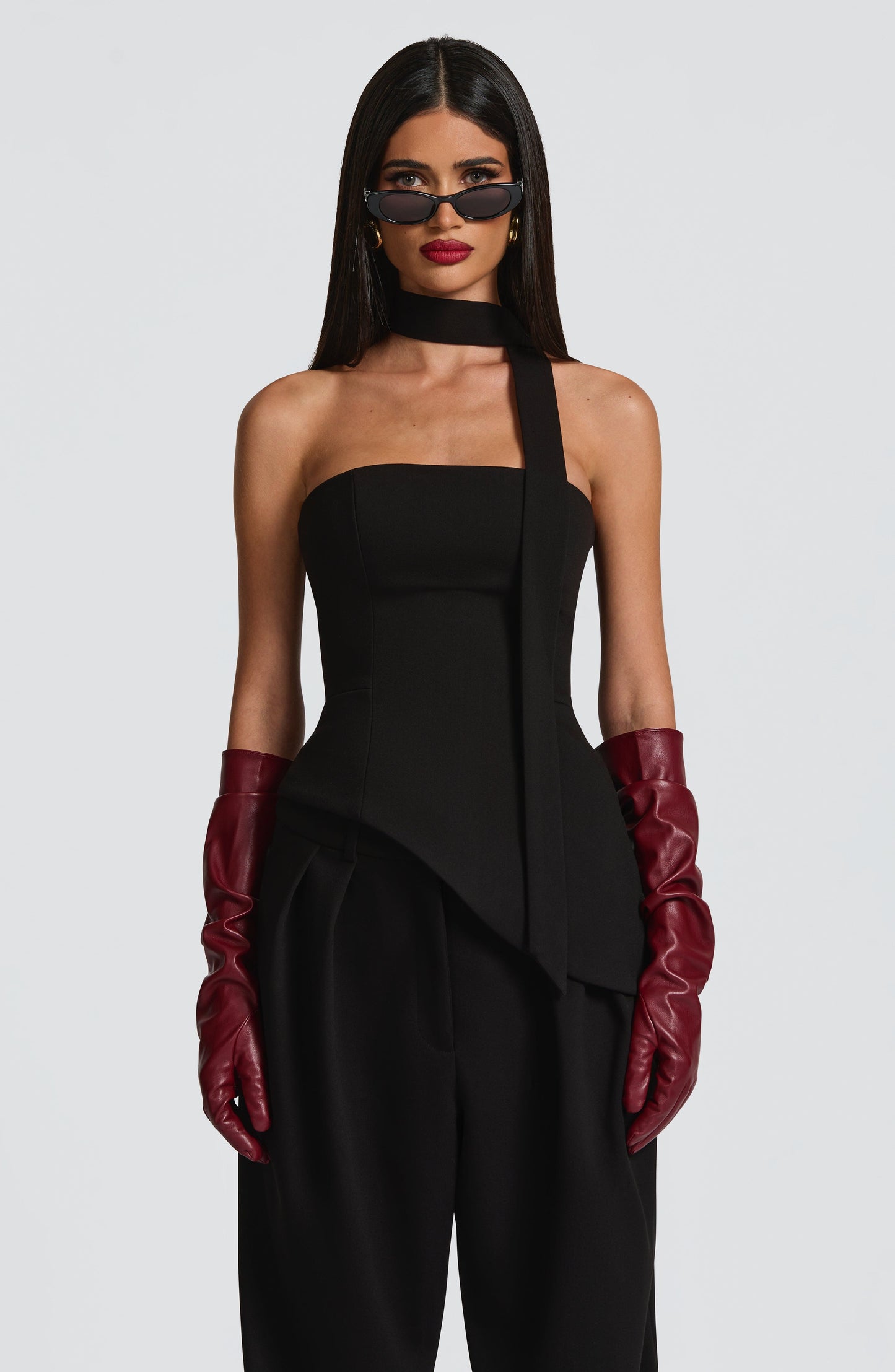 Chloe Black Sleeveless Top for Summer Fashion